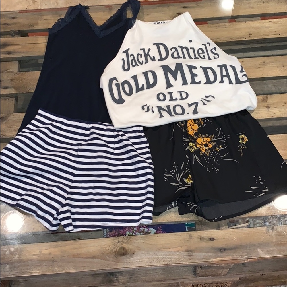 Summer is coming! Just add your accessories!